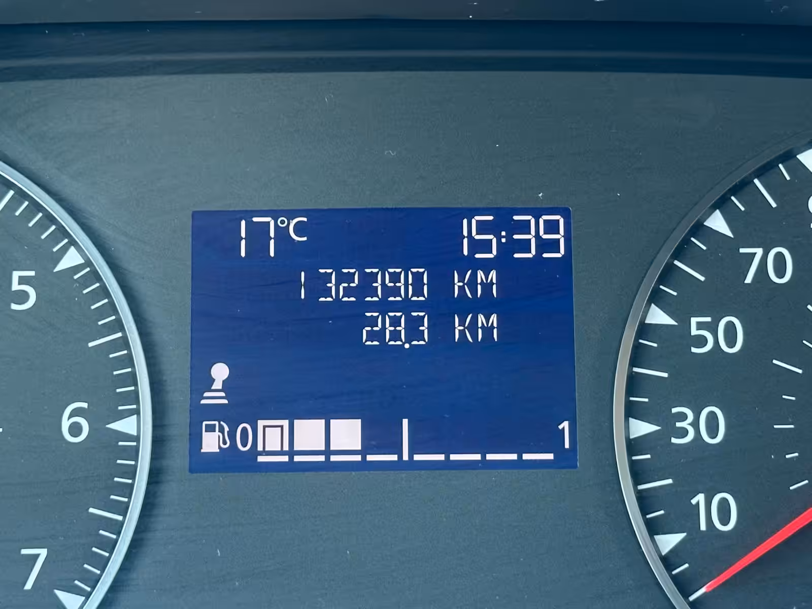 Dacia Duster 4x4 - imagine 32