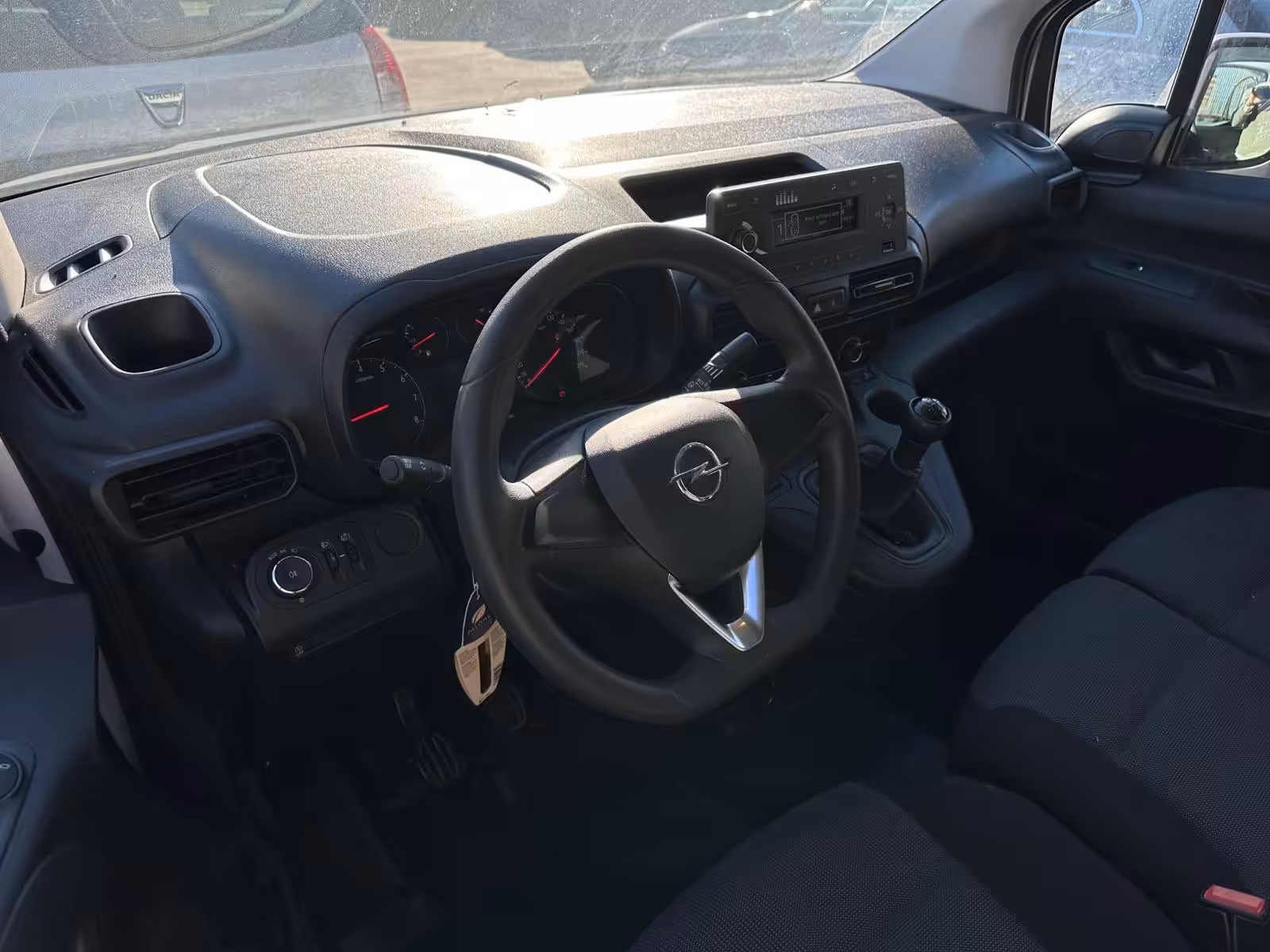 Opel Combo - imagine 16