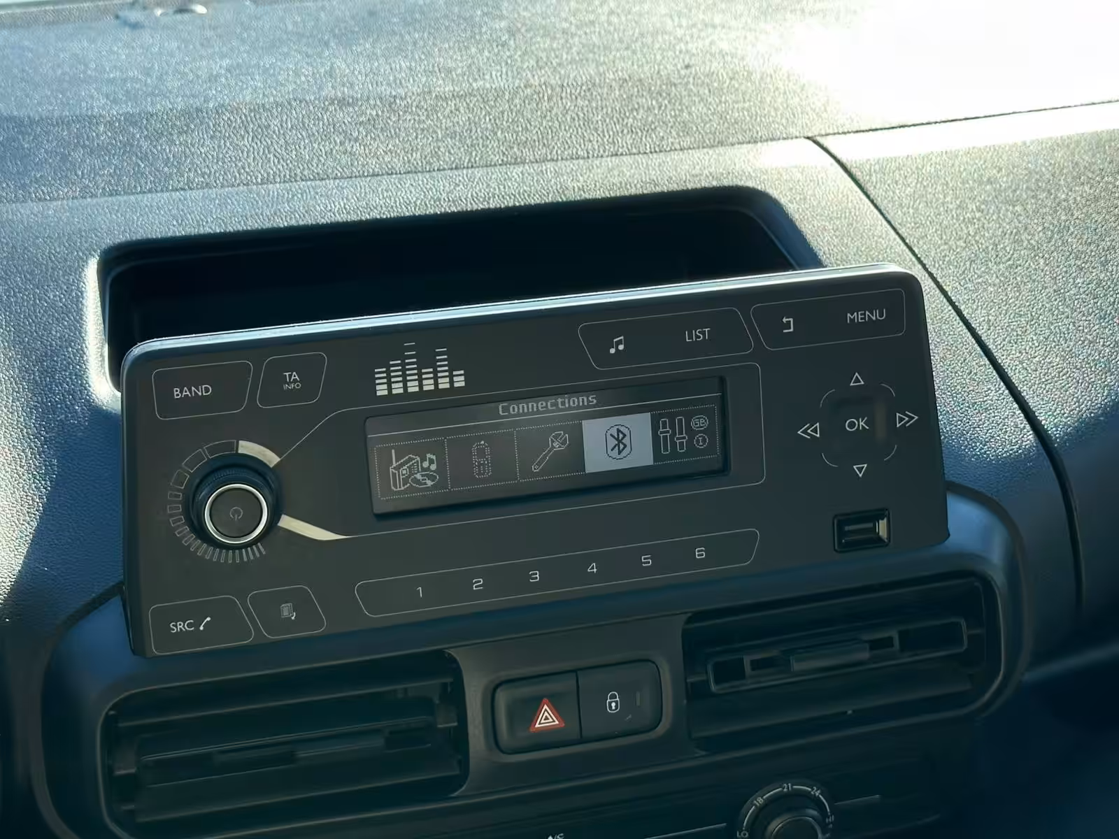 Opel Combo - imagine 19