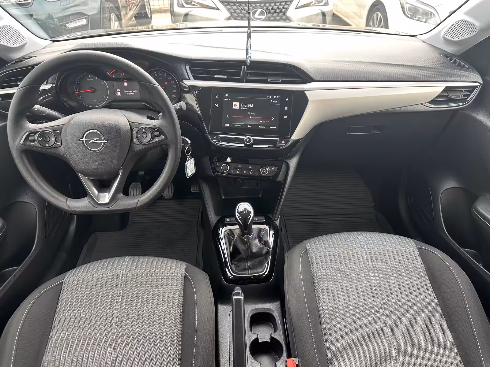 Opel Corsa - imagine 15