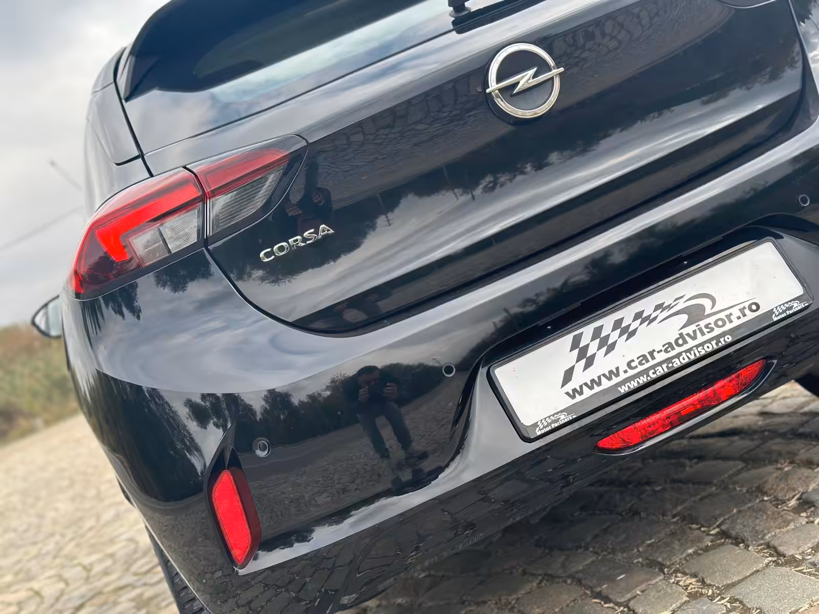 Opel Corsa - imagine 8